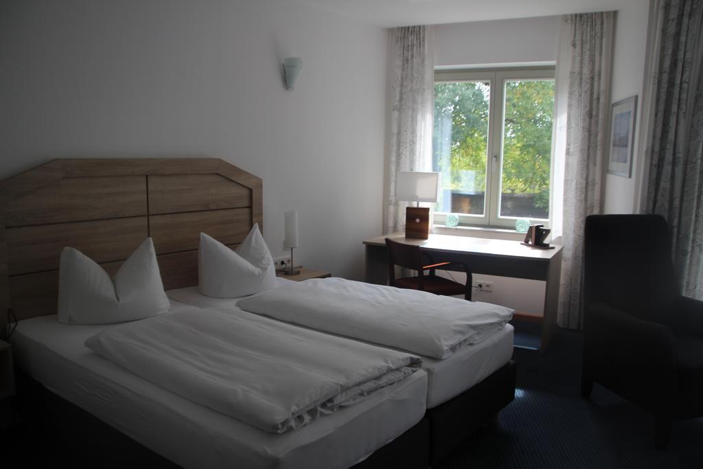 Hotel Lindenstrasse Neuenhagen bei Berlin Pokoj fotografie